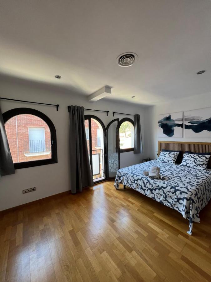 Villa Casa Neus, Casa Cerca De Barcelona à Sant Feliu de Llobregat Extérieur photo