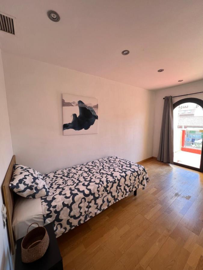 Villa Casa Neus, Casa Cerca De Barcelona à Sant Feliu de Llobregat Extérieur photo