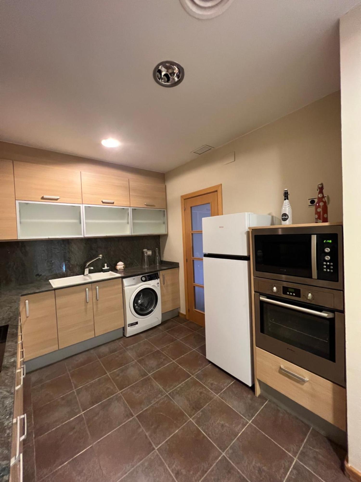 Villa Casa Neus, Casa Cerca De Barcelona à Sant Feliu de Llobregat Extérieur photo